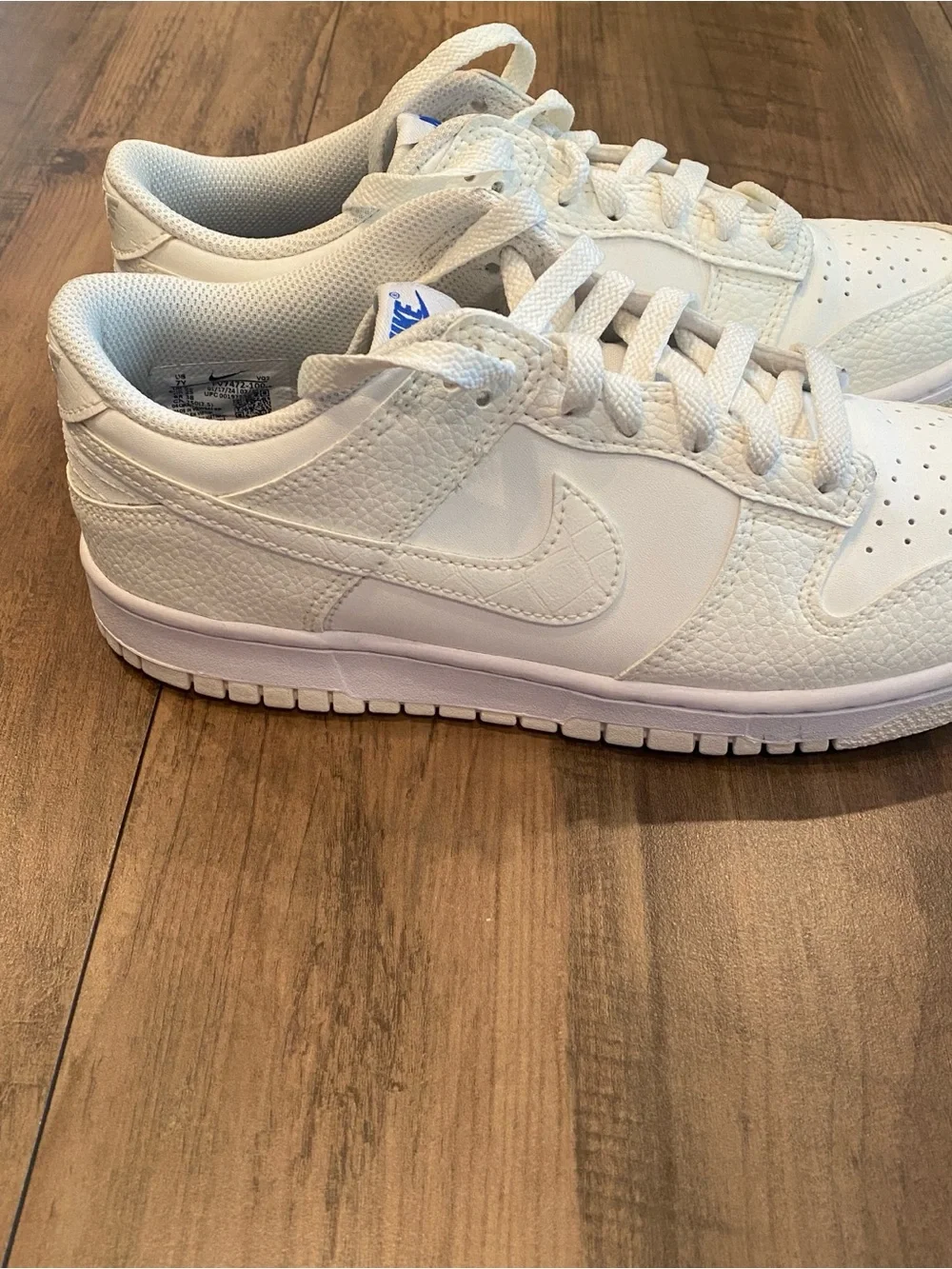 Nike • Dunk Low SE Sail Croc • Textured Leather Sneakers • 7Y / W 8.5